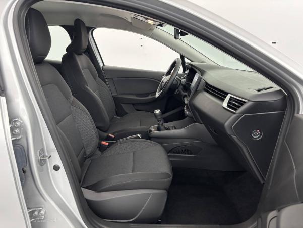 Vente en ligne Renault Clio 5 Clio TCe 90 au prix de 15 490 €