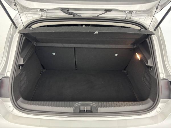 Vente en ligne Renault Clio 5 Clio TCe 90 au prix de 15 490 €