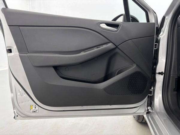 Vente en ligne Renault Clio 5 Clio TCe 90 au prix de 15 490 €