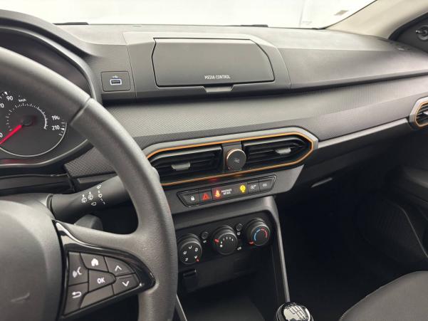 Vente en ligne Dacia Sandero  TCe 90 au prix de 13 490 €