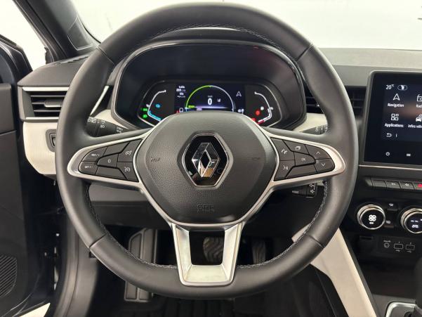 Vente en ligne Renault Clio 5 Clio E-Tech 140 - 21N au prix de 17 490 €
