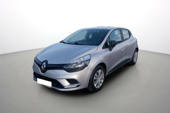 Vente en ligne Renault Clio 4 Clio 1.2 16V 75 au prix de 9 990 €