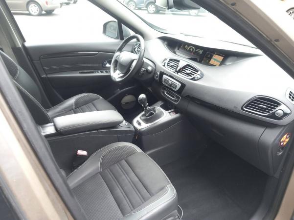 Vente en ligne Renault Scenic 3 Scenic dCi 130 Energy FAP eco2 au prix de 10 990 €