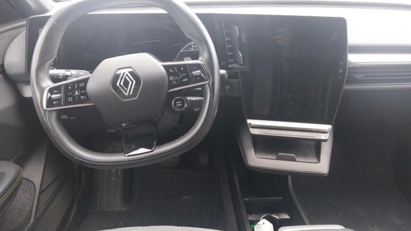 Vente en ligne Renault Megane E-Tech  EV60 220 ch super charge au prix de 22 990 €