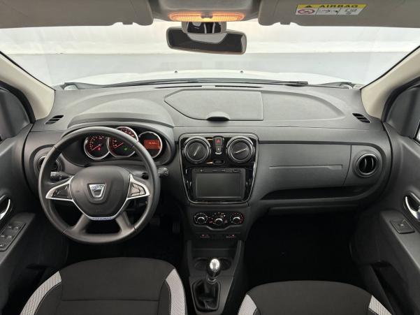 Vente en ligne Dacia Lodgy  Blue dCi 115 5 places au prix de 13 990 €