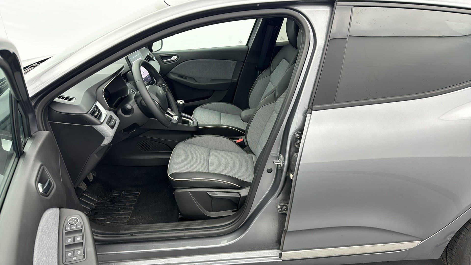 Vente en ligne Renault Clio 5 Clio TCe 90 ch GSR2 au prix de 18 990 €