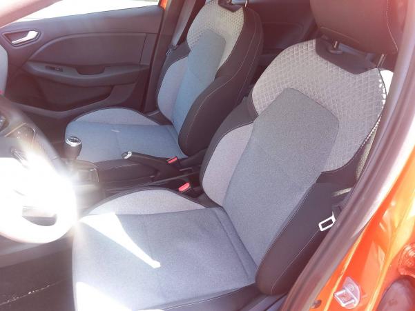 Vente en ligne Renault Clio 5 Clio TCe 100 GPL au prix de 15 990 €