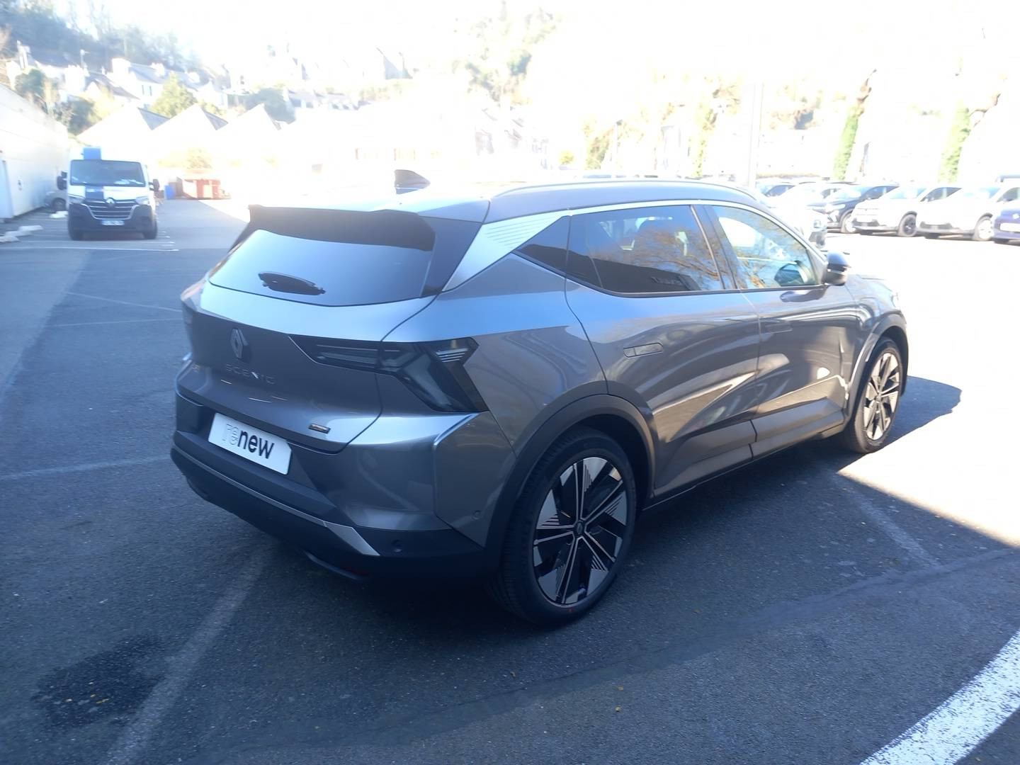 Vente en ligne Renault Scenic E-Tech  220 ch grande autonomie au prix de 43 990 €