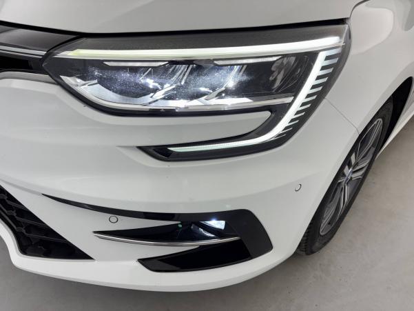 Vente en ligne Renault Megane 4 Estate Mégane IV Estate E-TECH Plug-In Hybride 160 au prix de 16 990 €