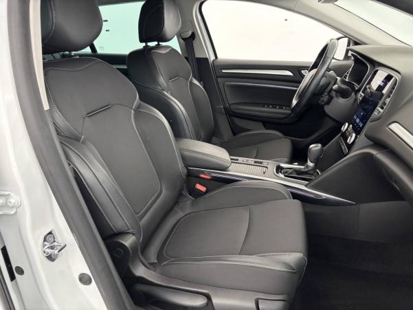 Vente en ligne Renault Megane 4 Estate Mégane IV Estate E-TECH Plug-In Hybride 160 au prix de 16 990 €