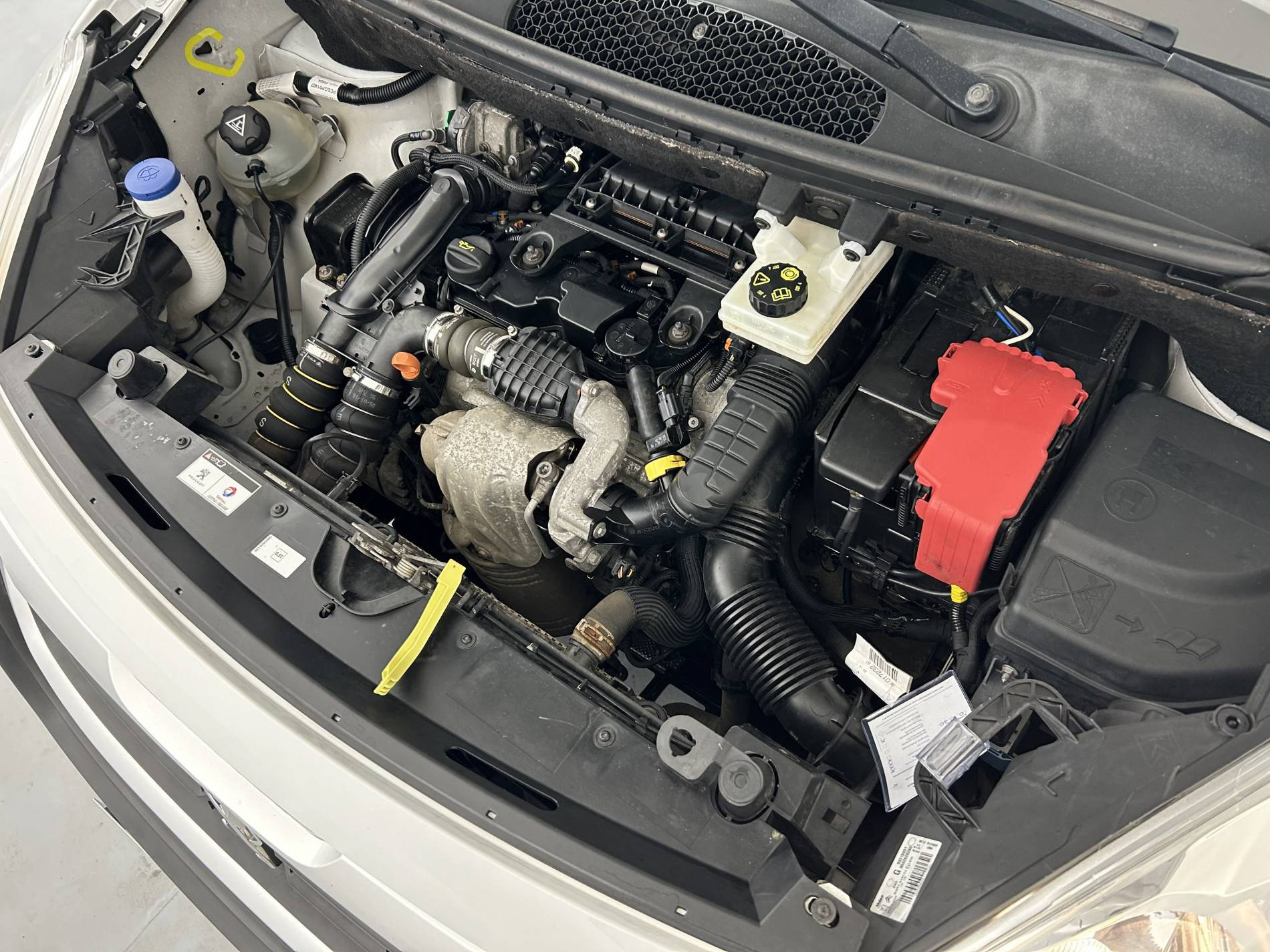 Vente en ligne Peugeot Partner Fourgon  LONG 1.6 BLUEHDI 100 BVM5 au prix de 13 490 €