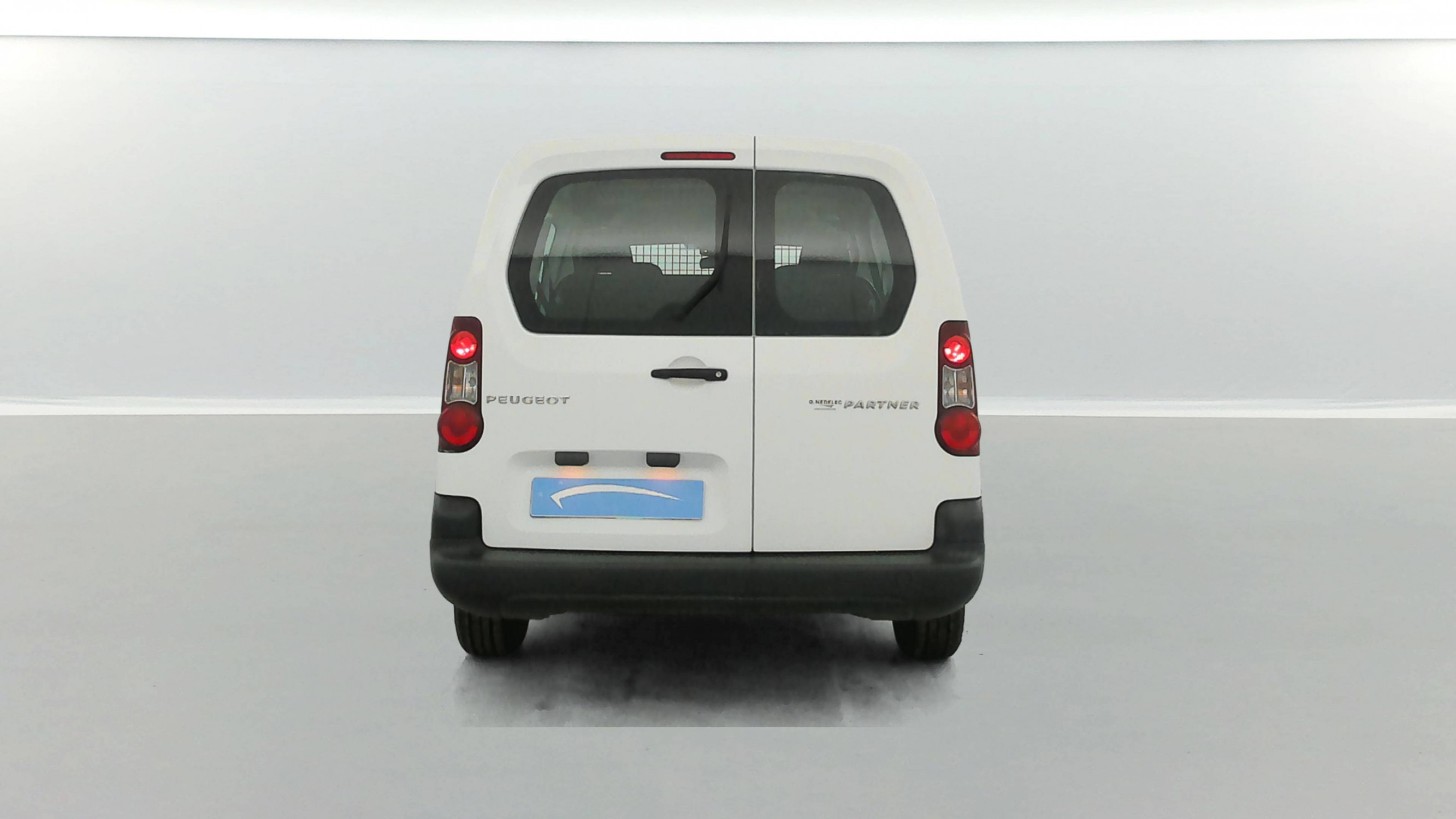 Vente en ligne Peugeot Partner Fourgon  LONG 1.6 BLUEHDI 100 BVM5 au prix de 13 490 €