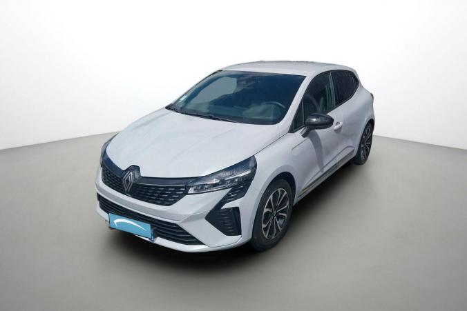 Vente en ligne Renault Clio 5 Clio E-Tech full hybrid 145 au prix de 20 490 €