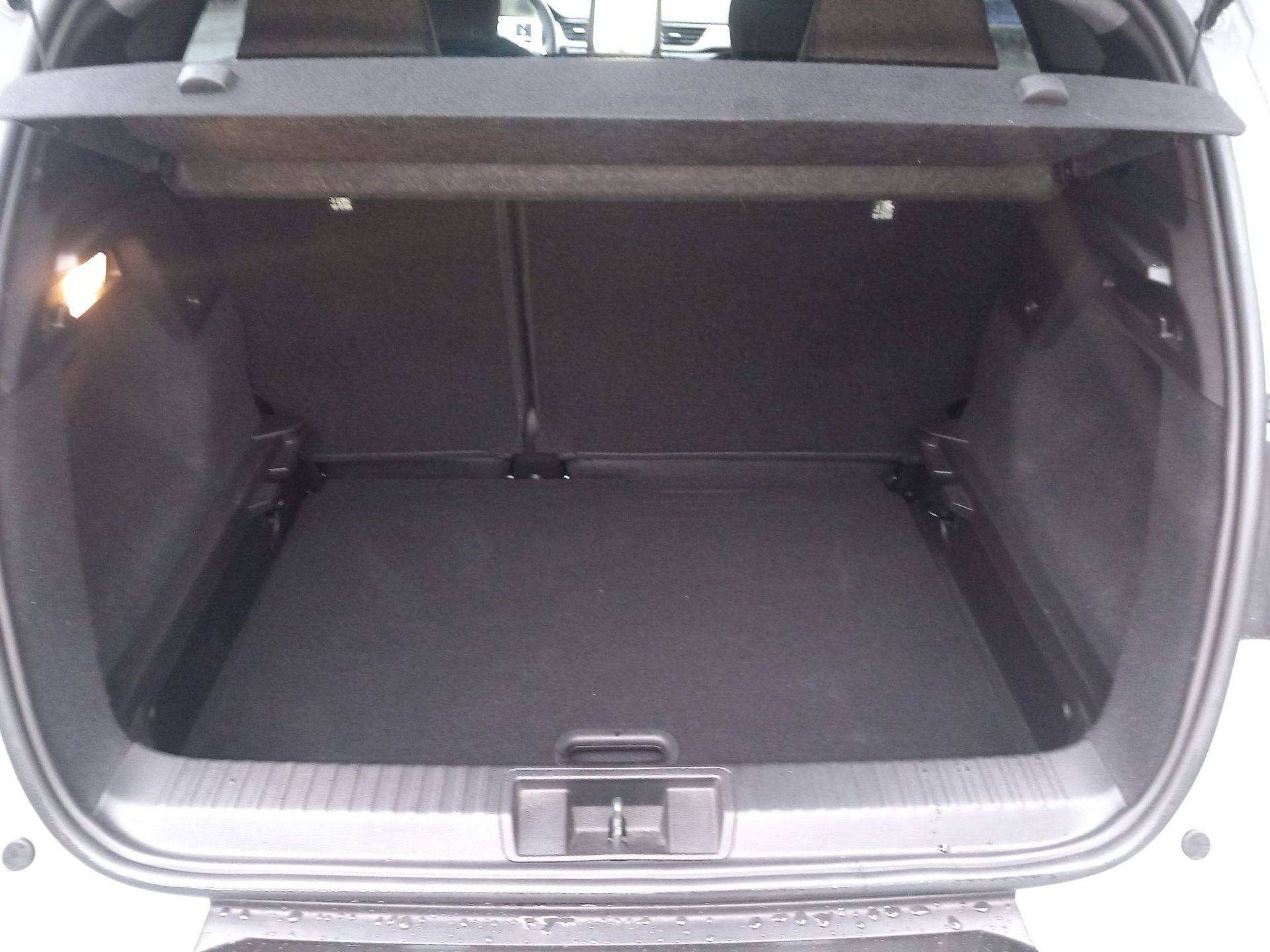 Vente en ligne Renault Captur  mild hybrid 160 EDC au prix de 24 990 €