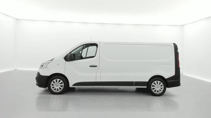 Vente en ligne Renault Trafic 3 Fourgon TRAFIC FGN L2H1 1300 KG DCI 120 au prix de 22 500 €