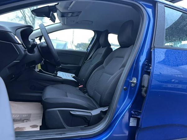 Vente en ligne Renault Clio 5 Clio TCe 90 au prix de 14 990 €