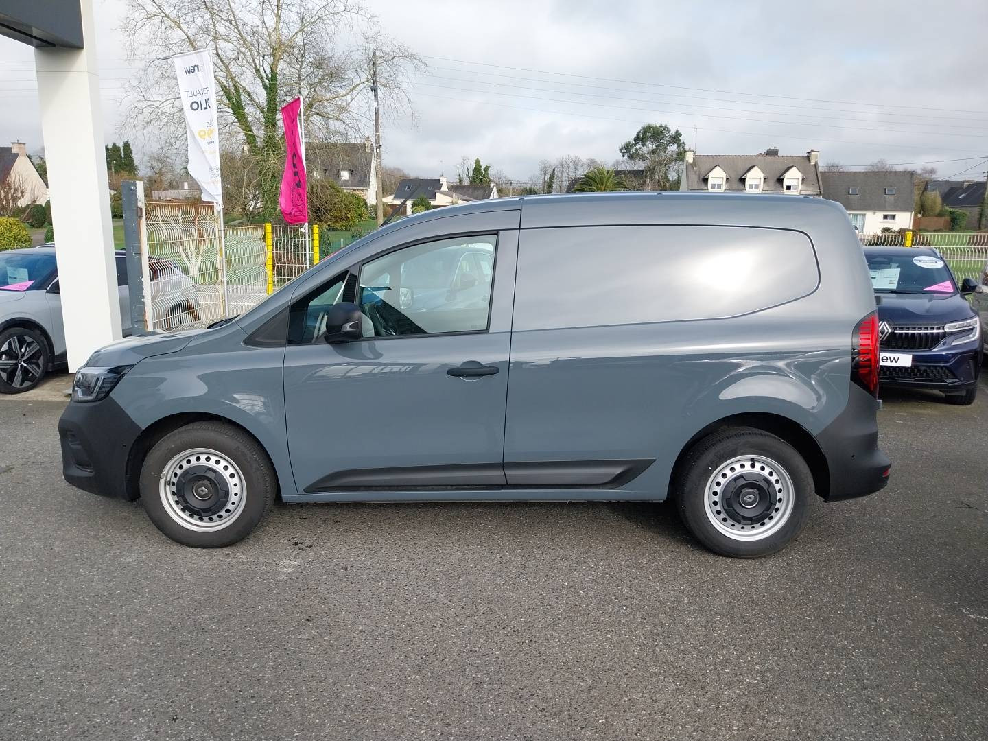Vente en ligne Renault Kangoo Van  TCE 130 au prix de 19 490 €