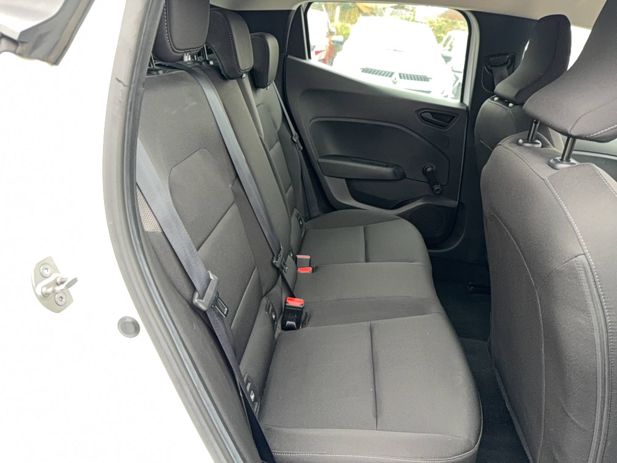 Vente en ligne Renault Clio 5 Clio SCe 65 au prix de 12 990 €