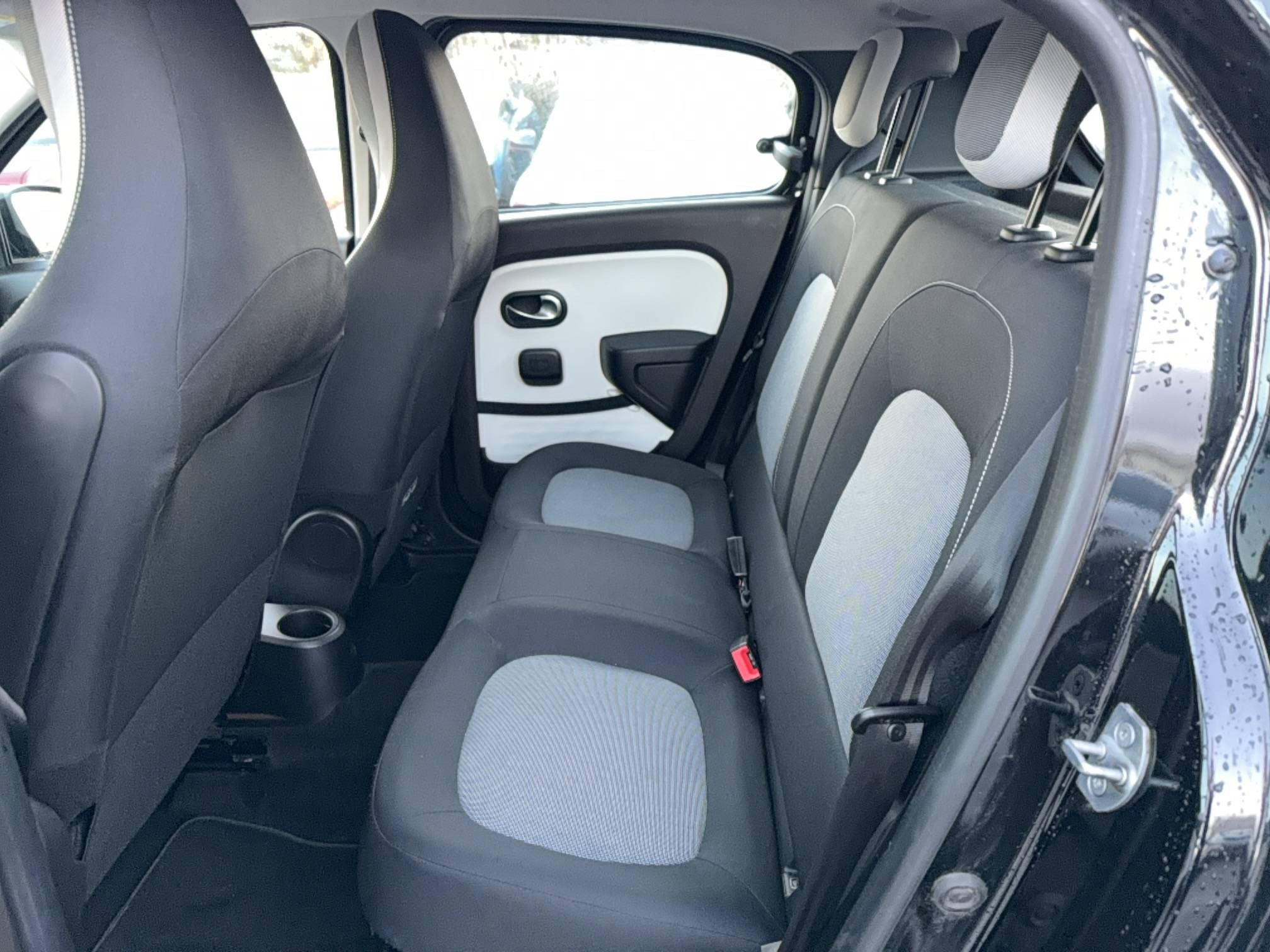 Vente en ligne Renault Twingo Electrique Twingo III E-Tech au prix de 10 450 €