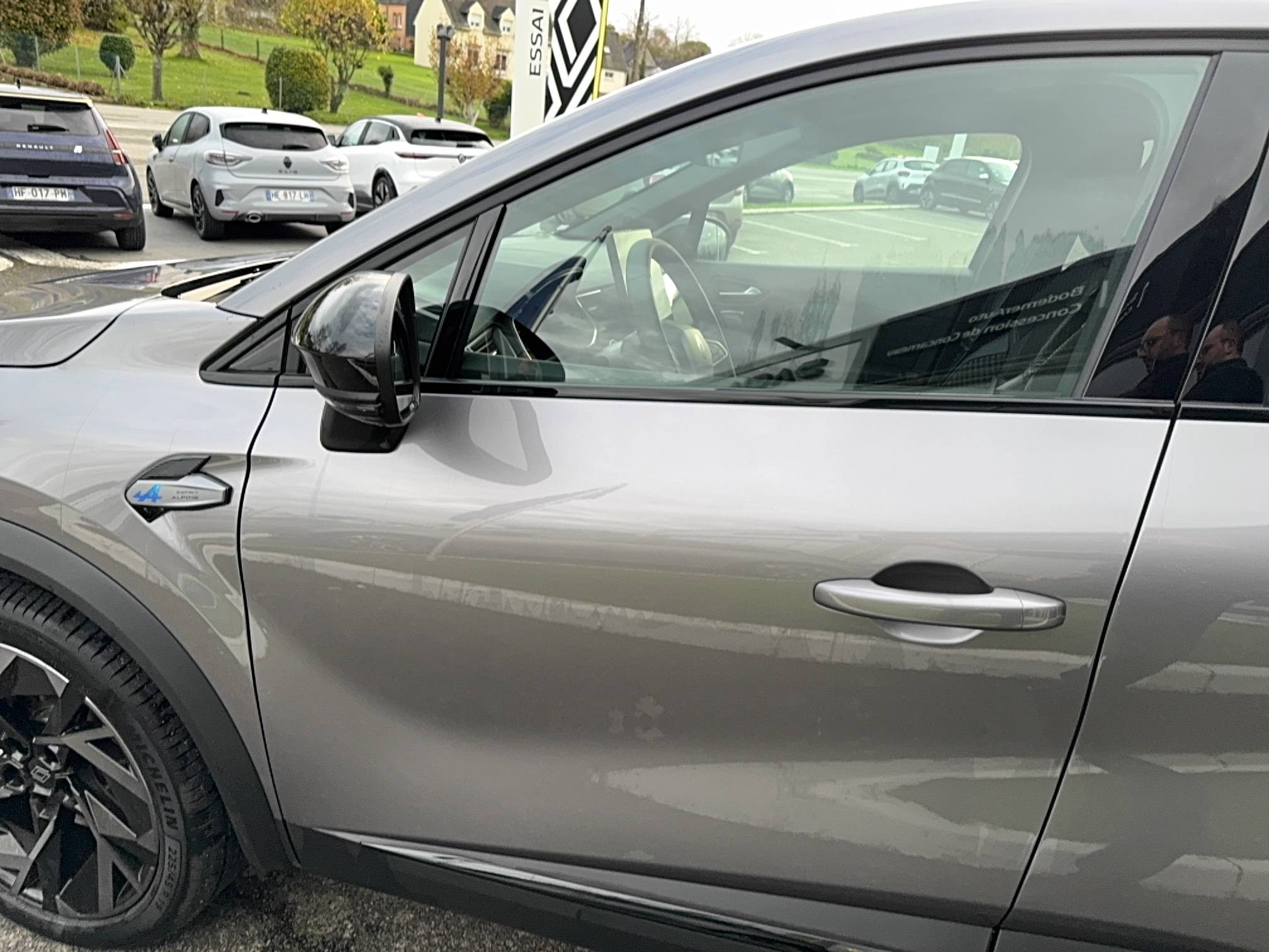 Vente en ligne Renault Captur  E-Tech full hybrid 160 ch au prix de 35 550 €