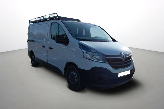 Vente en ligne Renault Trafic 3 Fourgon TRAFIC FGN L1H1 1000 KG DCI 120 au prix de 21 990 €