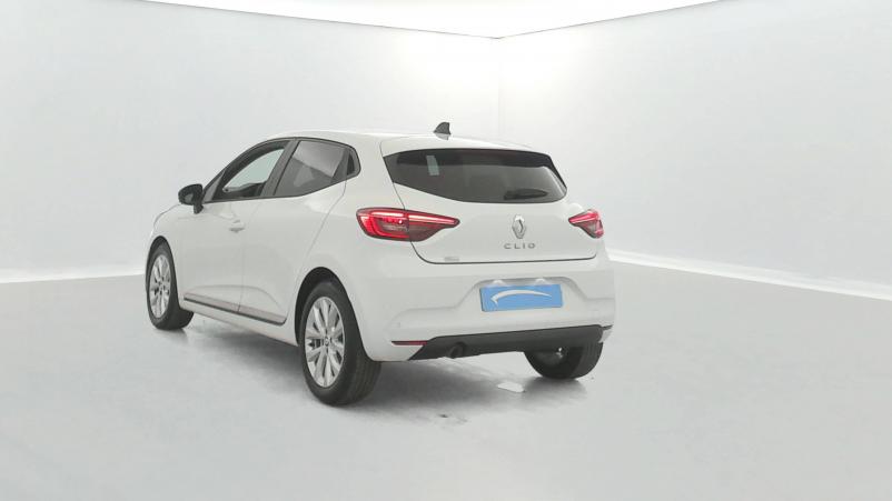 Vente en ligne Renault Clio 5 Clio TCe 90 au prix de 15 490 €