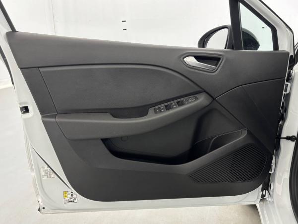 Vente en ligne Renault Clio 5 Clio TCe 90 au prix de 15 490 €
