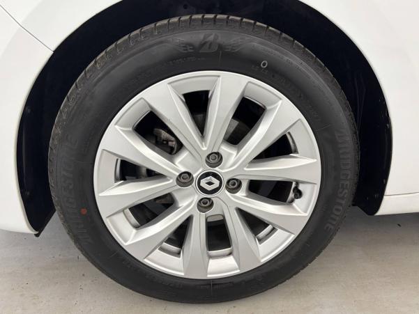 Vente en ligne Renault Clio 5 Clio TCe 90 au prix de 15 490 €