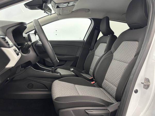 Vente en ligne Renault Clio 5 Clio TCe 90 au prix de 15 490 €