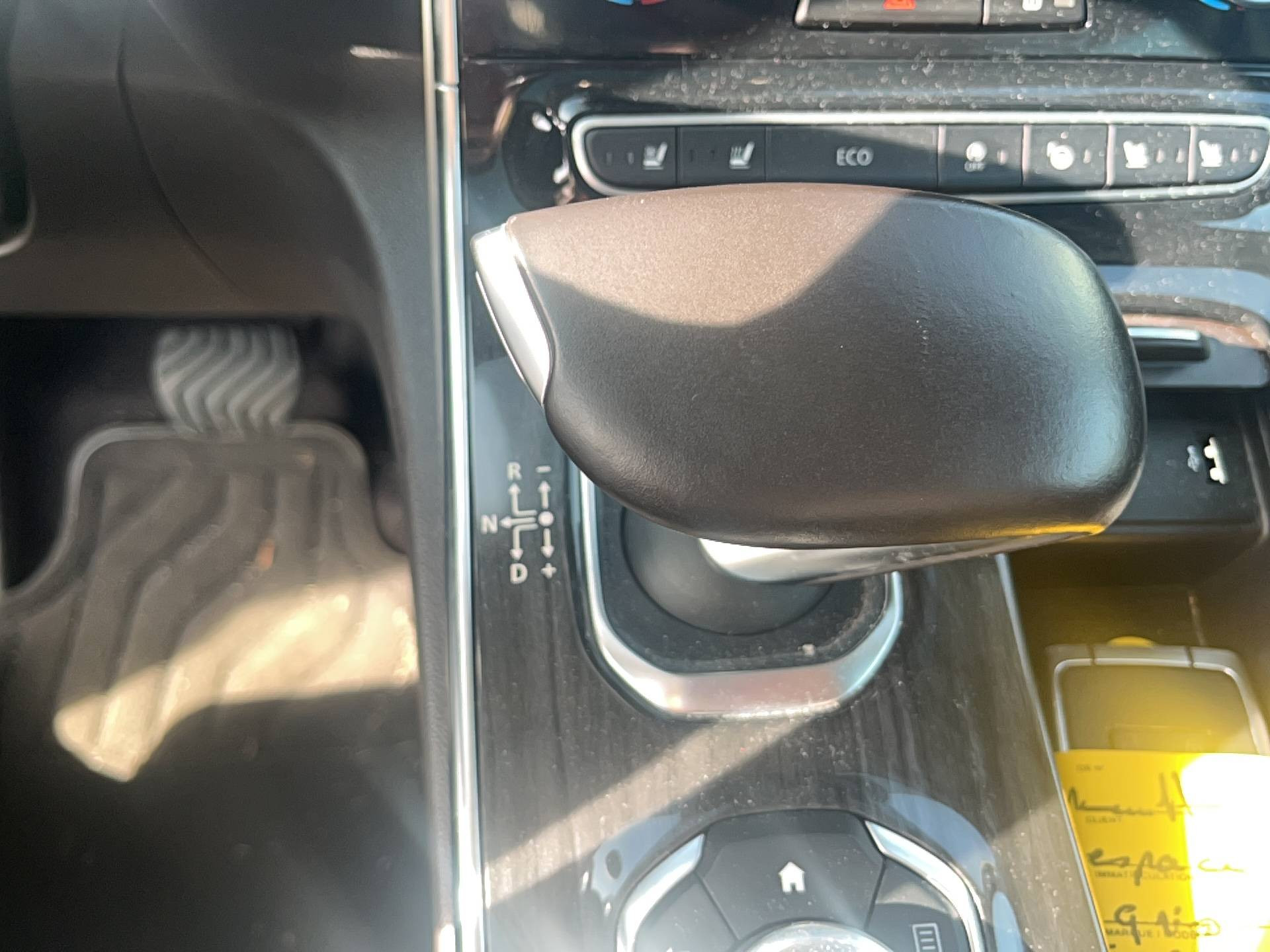 Vente en ligne Renault Espace 5 Espace Tce 225 EDC FAP au prix de 24 990 €