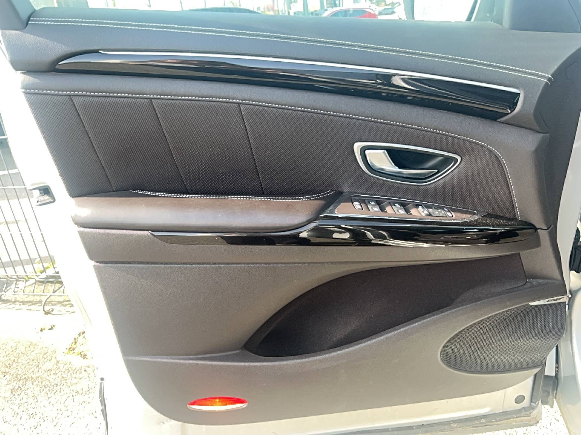 Vente en ligne Renault Espace 5 Espace Tce 225 EDC FAP au prix de 24 990 €