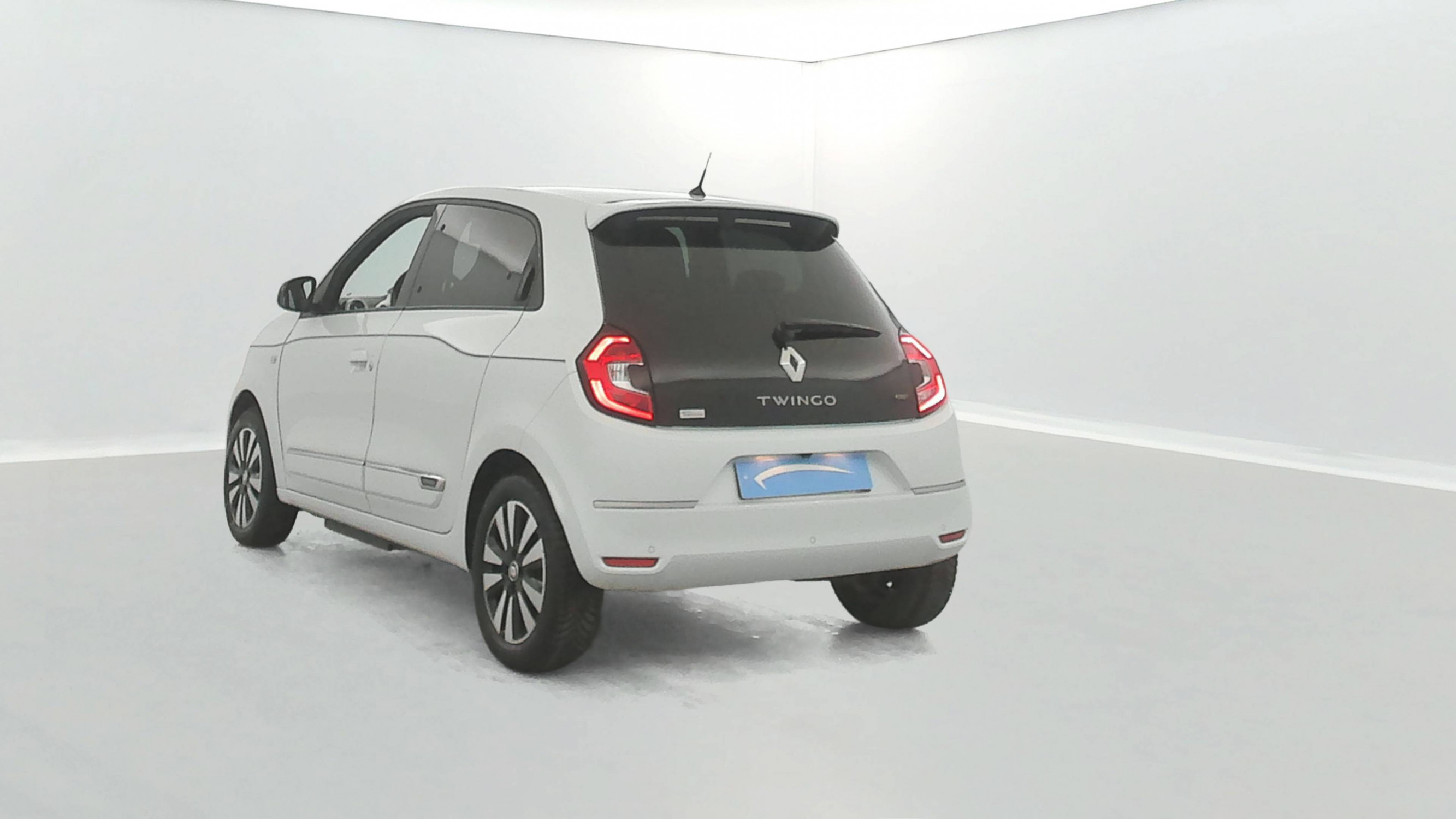 Vente en ligne Renault Twingo Electrique Twingo III E-Tech au prix de 12 390 €