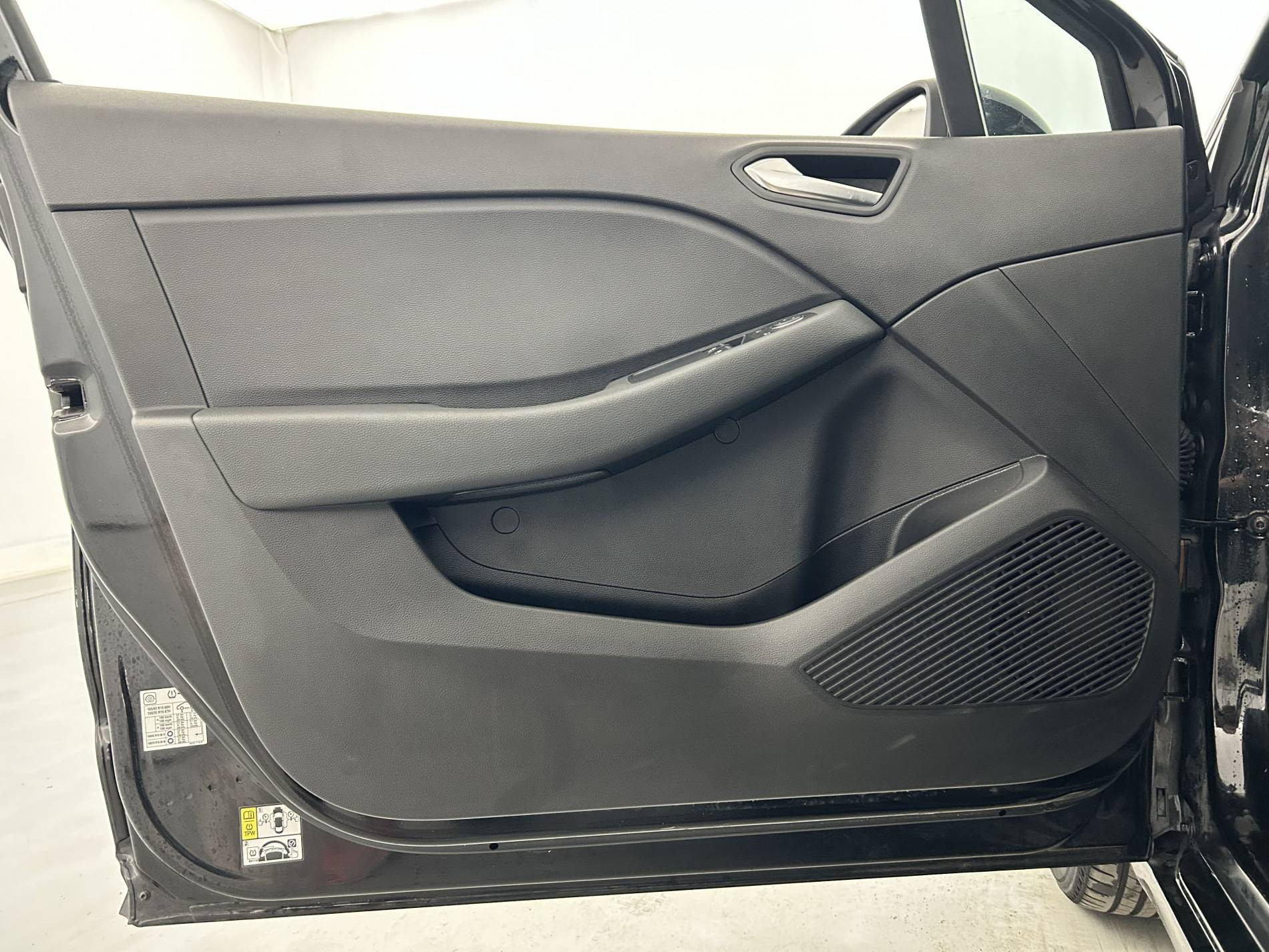 Vente en ligne Renault Clio 5 Clio TCe 90 au prix de 13 990 €