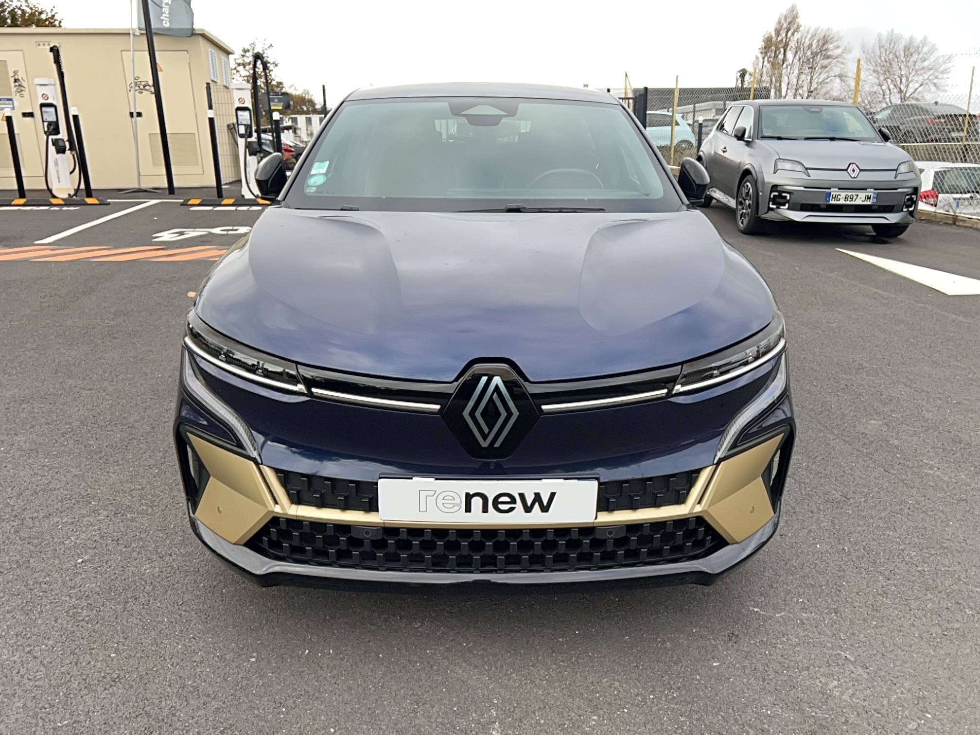 Vente en ligne Renault Megane E-Tech  EV60 220 ch super charge au prix de 23 990 €