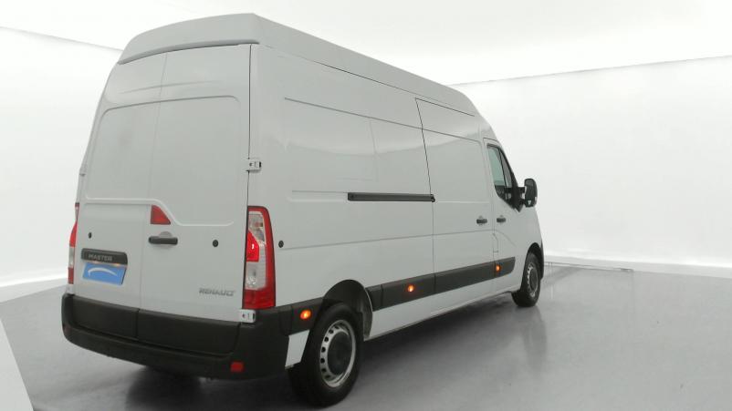 Vente en ligne Renault Master 3 Fourgon MASTER FGN TRAC F3500 L3H3 BLUE DCI 145 au prix de 29 990 €