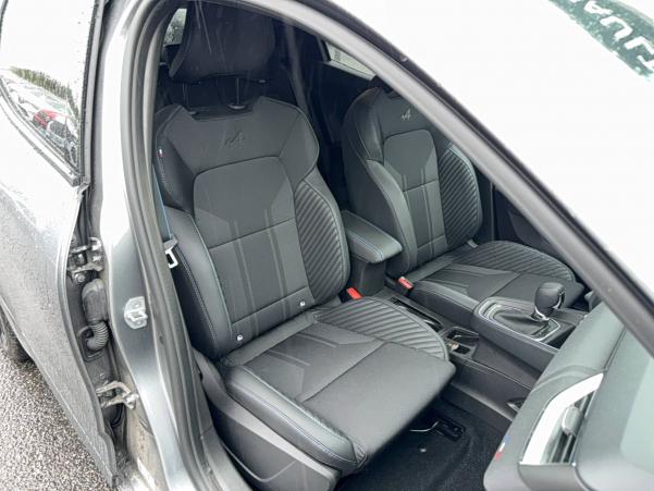 Vente en ligne Renault Clio 5 Clio E-Tech full hybrid 145 ch GSR2 au prix de 24 990 €