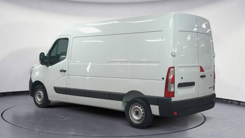 Vente en ligne Renault Master 3 Fourgon MASTER FGN TRAC F3300 L2H2 BLUE DCI 135 au prix de 31 990 €