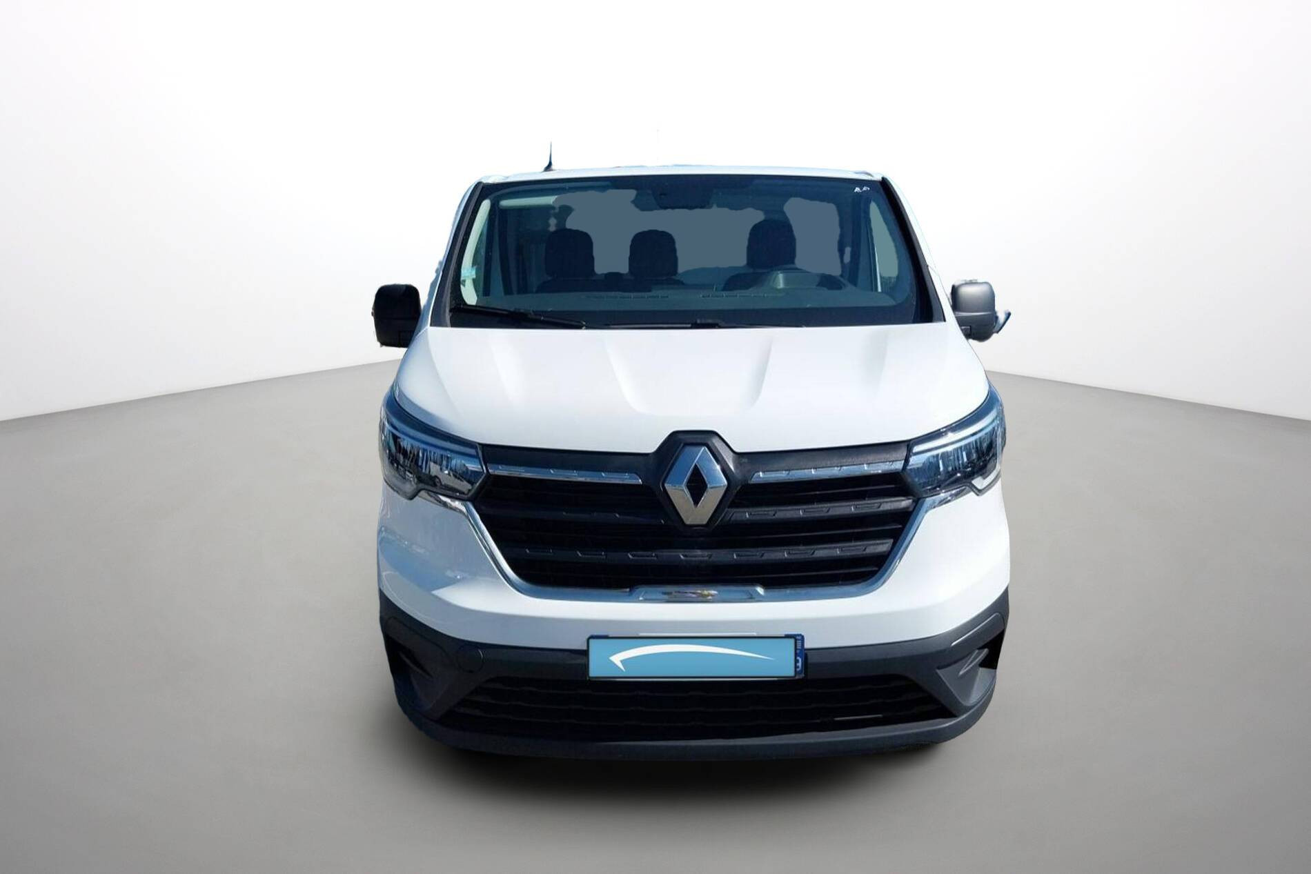 Vente en ligne Renault Trafic 3 Fourgon TRAFIC FG BLUE DCI 130 L1H1 3T GSR2 au prix de 23 990 €