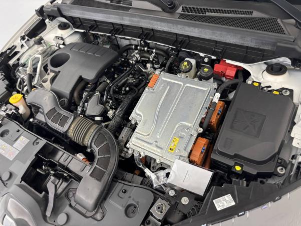 Vente en ligne Renault Arkana  E-Tech 145 au prix de 19 890 €