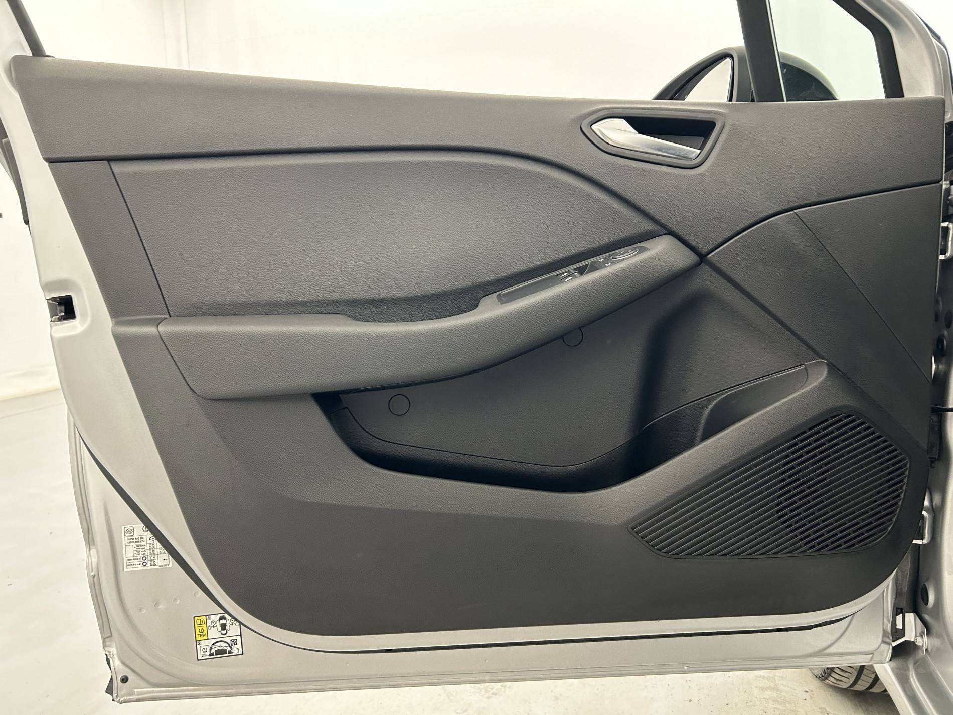 Vente en ligne Renault Clio 5 Clio TCe 90 au prix de 14 890 €