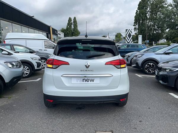 Vente en ligne Renault Scenic 4 Scenic Blue dCi 150 au prix de 18 490 €