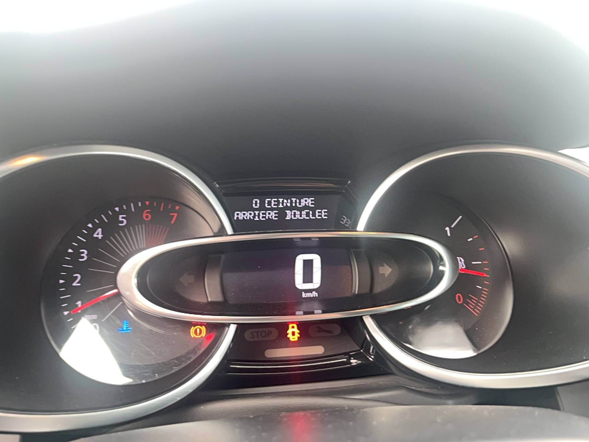 Vente en ligne Renault Clio 4  TCe 90 Energy au prix de 9 990 €