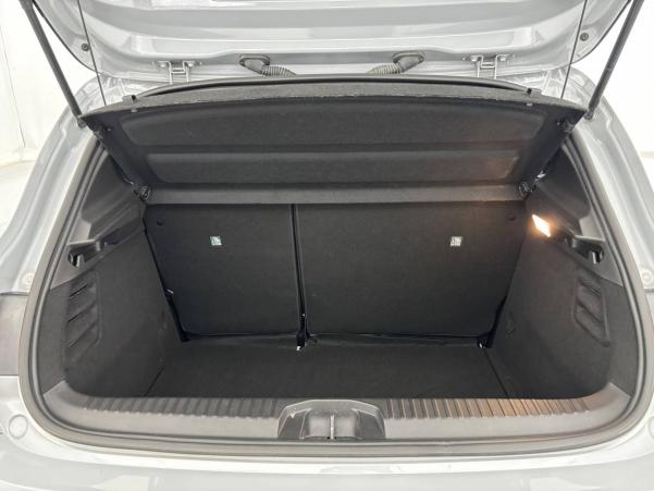 Vente en ligne Renault Clio 5 Clio TCe 90 au prix de 14 490 €