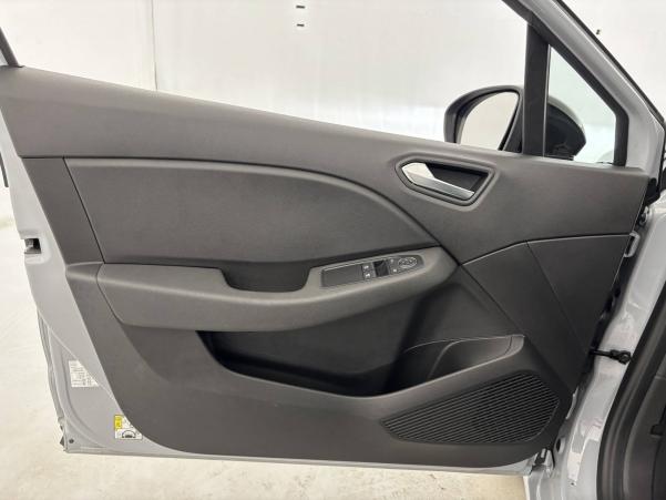 Vente en ligne Renault Clio 5 Clio TCe 90 au prix de 14 490 €