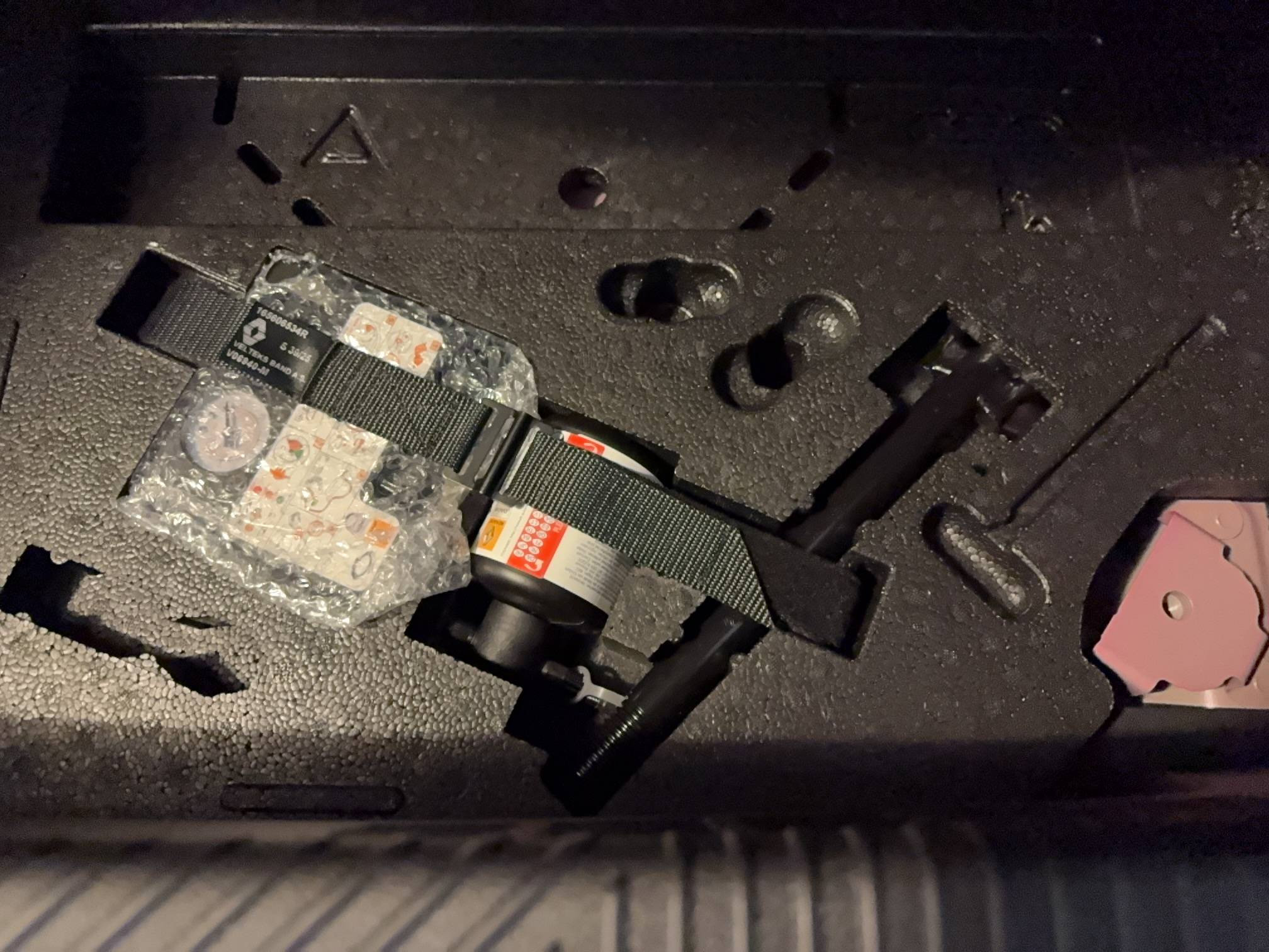 Vente en ligne Renault Clio 6 Clio E-Tech full hybrid 160 ch au prix de 30 150 €