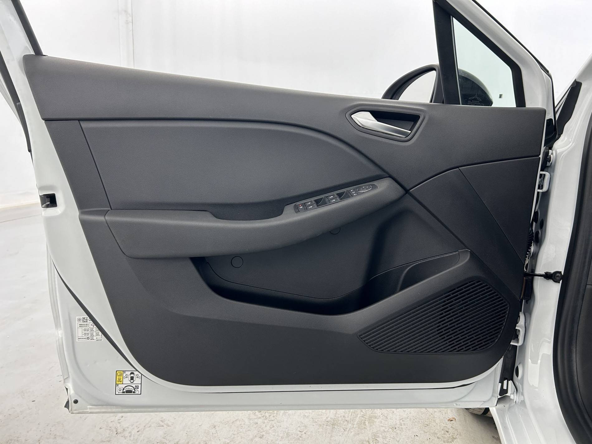 Vente en ligne Renault Clio 5 Clio E-Tech full hybrid 145 au prix de 18 890 €