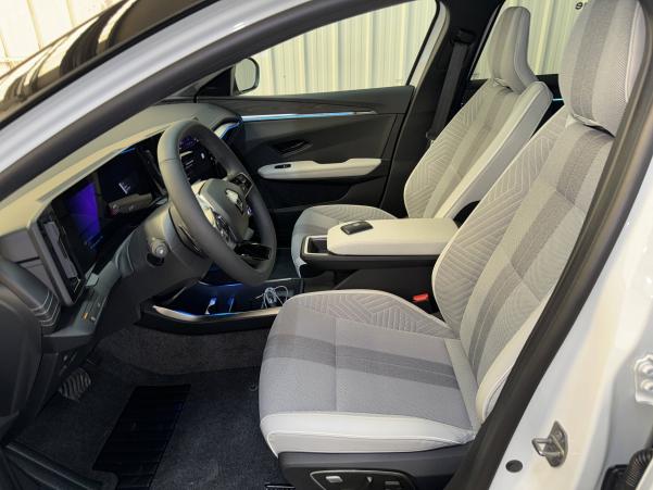 Vente en ligne Renault Scenic E-Tech Scenic E-Tech electrique 220 ch grande autonomie au prix de 48 990 €