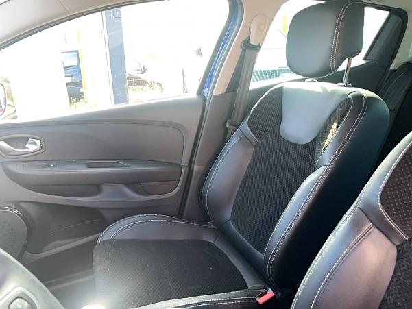 Vente en ligne Renault Clio 4 Clio TCe 90 au prix de 12 790 €