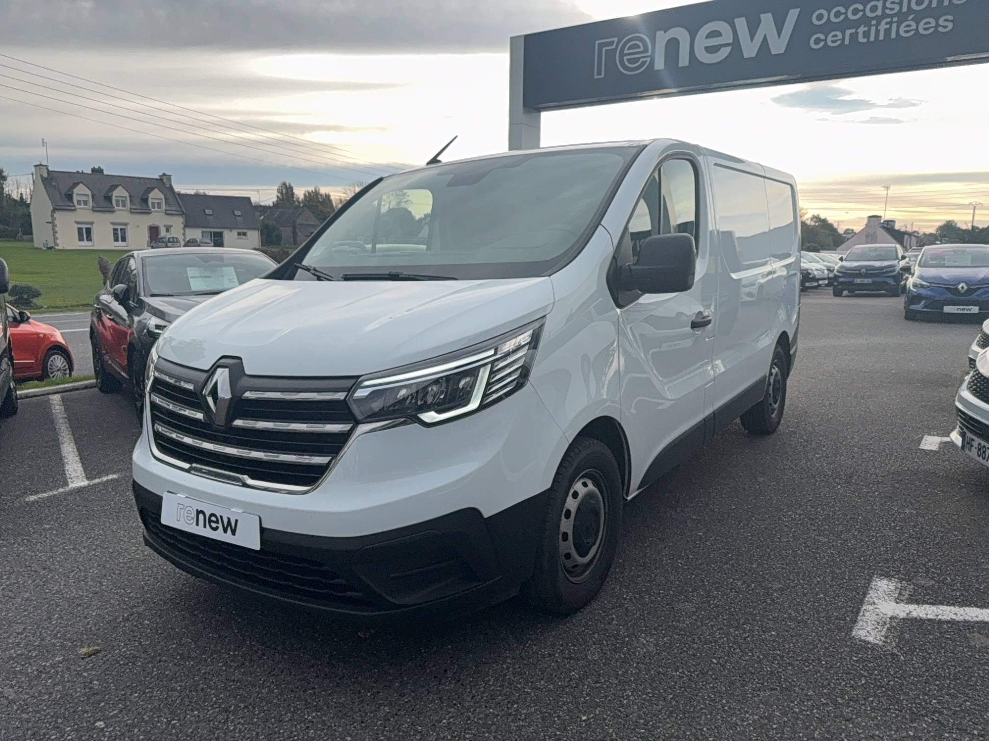 Renault Trafic 3 Fourgon TRAFIC FGN L1H1 2800 KG BLUE DCI 150 EDC occasion de 2023 en vente à Concarneau