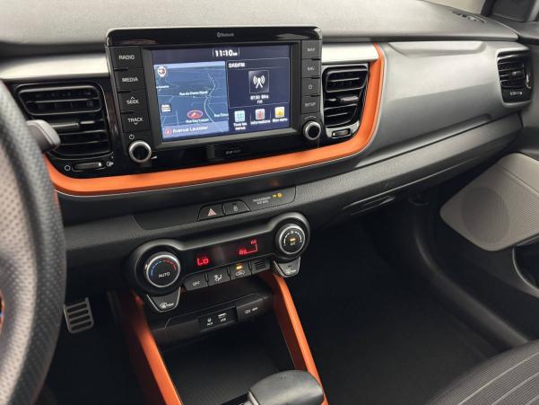 Vente en ligne Kia Stonic  1.0 T-GDi 120 ch ISG DCT7 au prix de 17 490 €